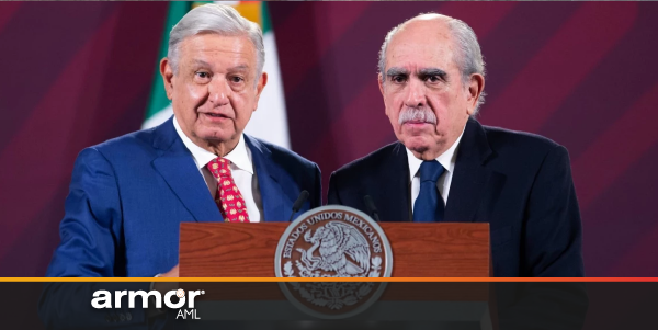 UIF señala a García Luna por red de corrupción para robar 746 mdd