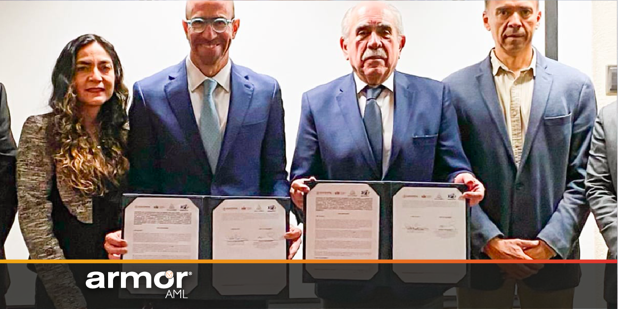 UIF y agentes aduanales firman convenio para fortalecer la prevención de lavado de dinero